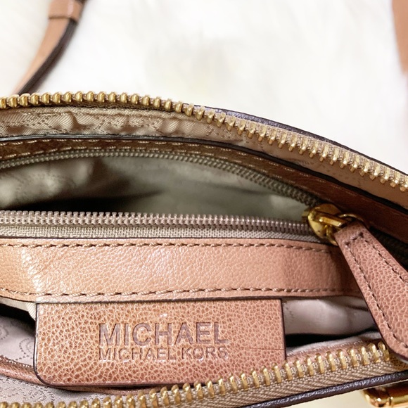 Michael Kors Leather Crossbody Bag - Picture 5 of 6
